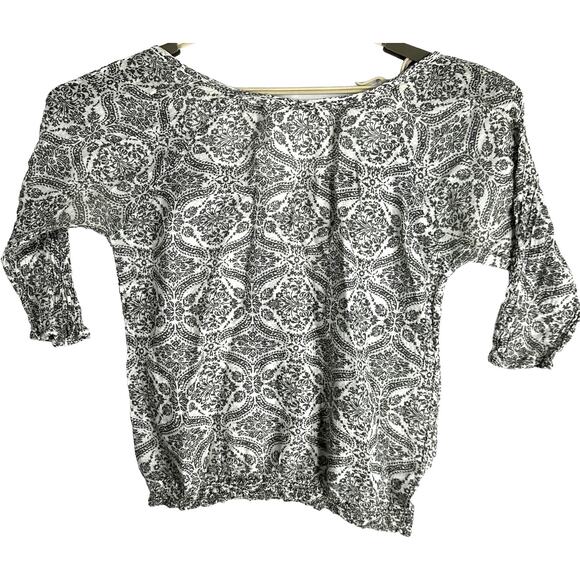 ROXY Top Size L Gray White Paisley 100% Cotton Sheer Scoop Neck Boho Chic STAIN - Picture 2 of 9